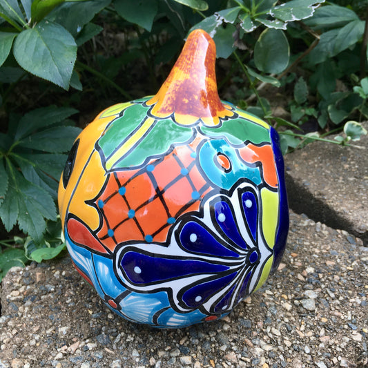 Talavera pumpkin calabaza side