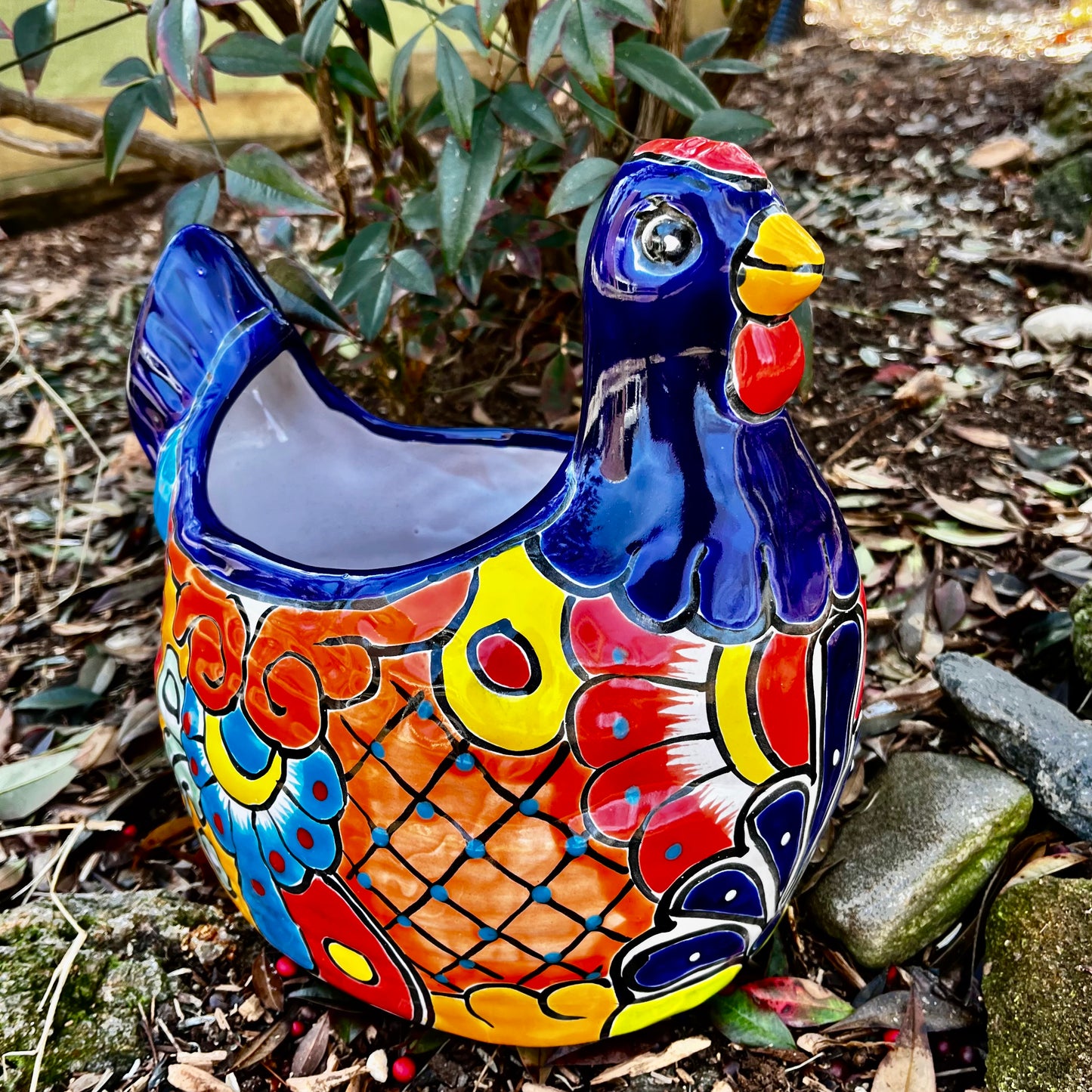 Chicken planter pot