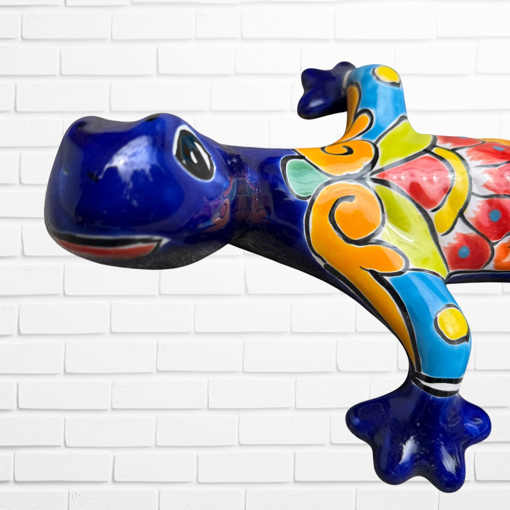 Mexican Talavera Grande Lizard Salamander Face