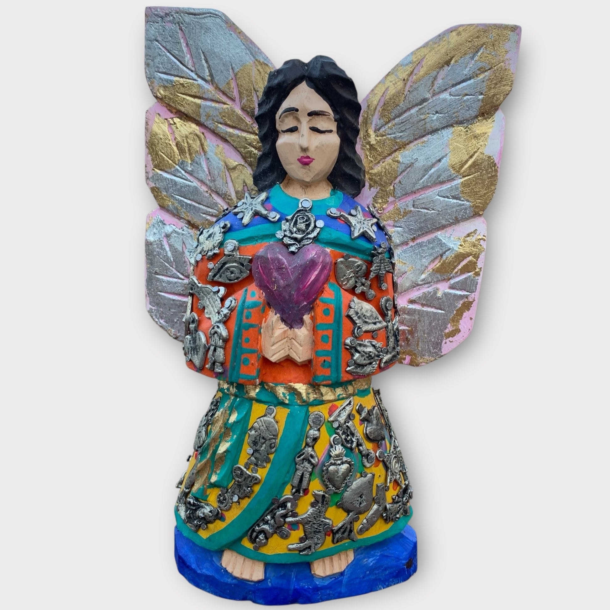 Milagros Angel Holding Heart