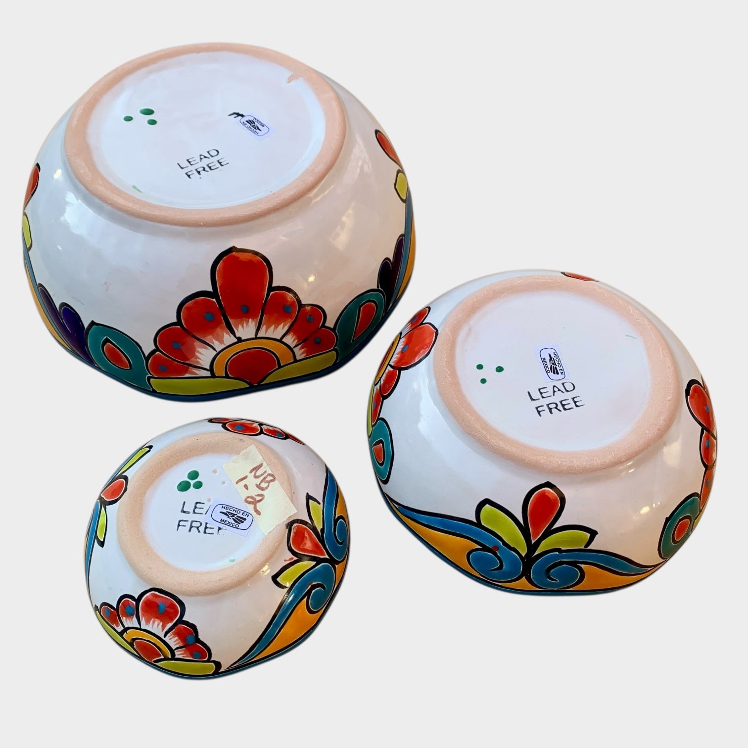 Talavera Nesting Bowl Set Side