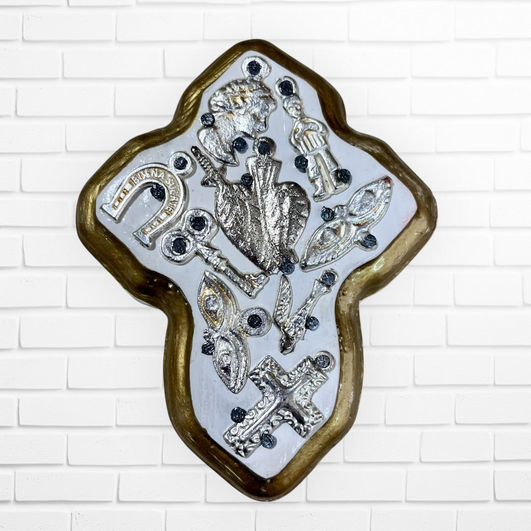 Wood Milagros folk art cross mini Blanco white