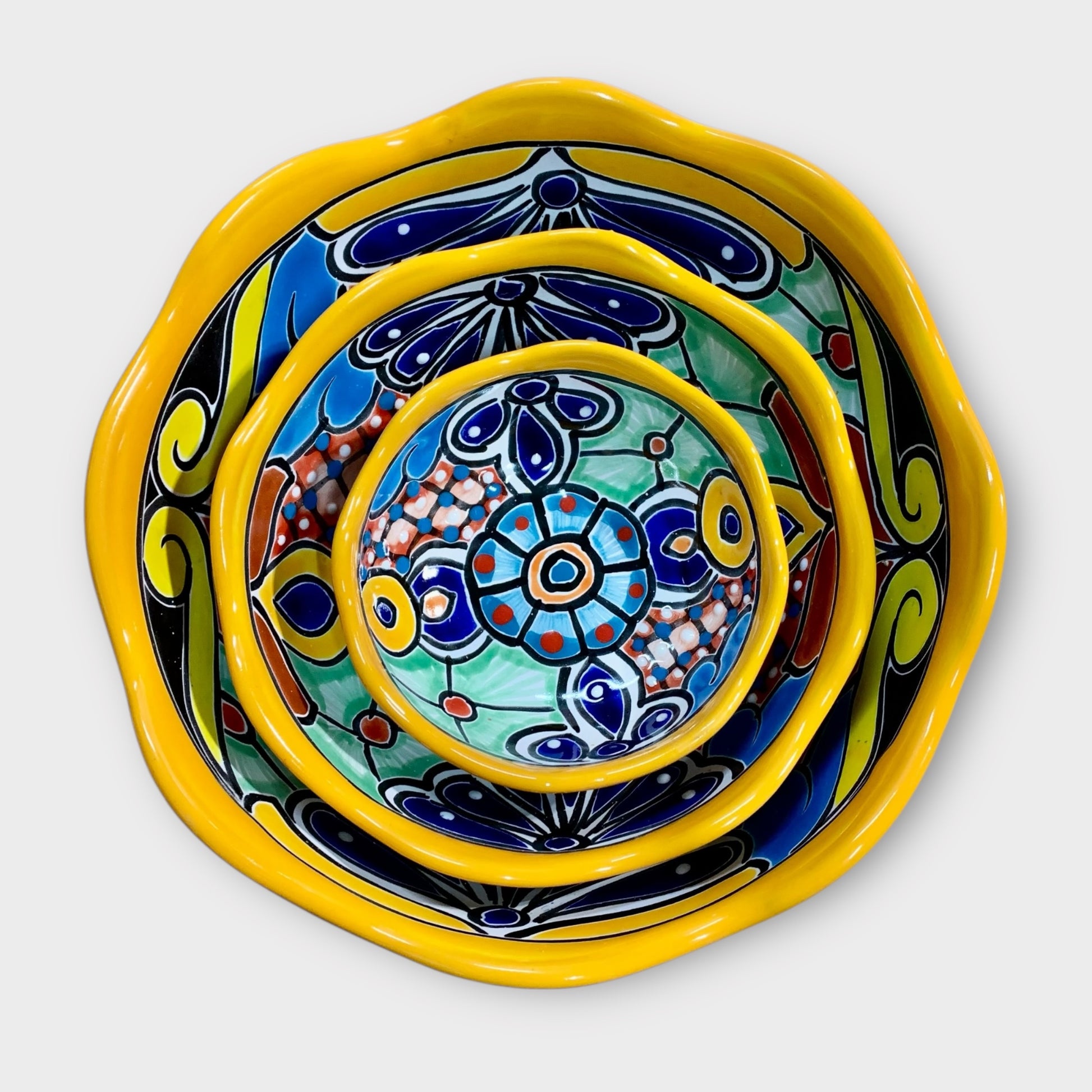 Mexican Talavera Nesting bowl set Amarillo