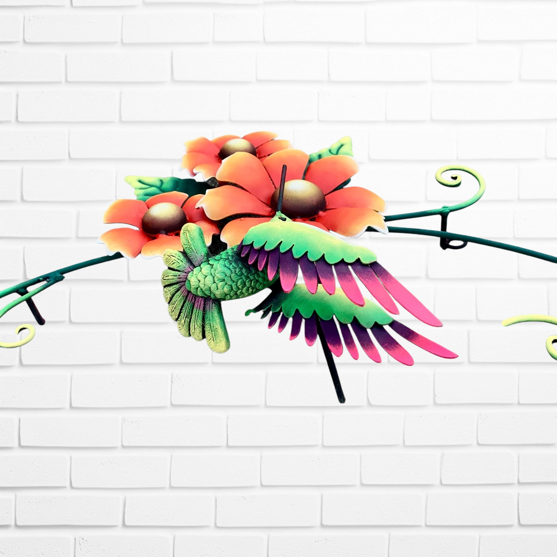 Hummingbird Orange Flower Cluster 3D Side View
