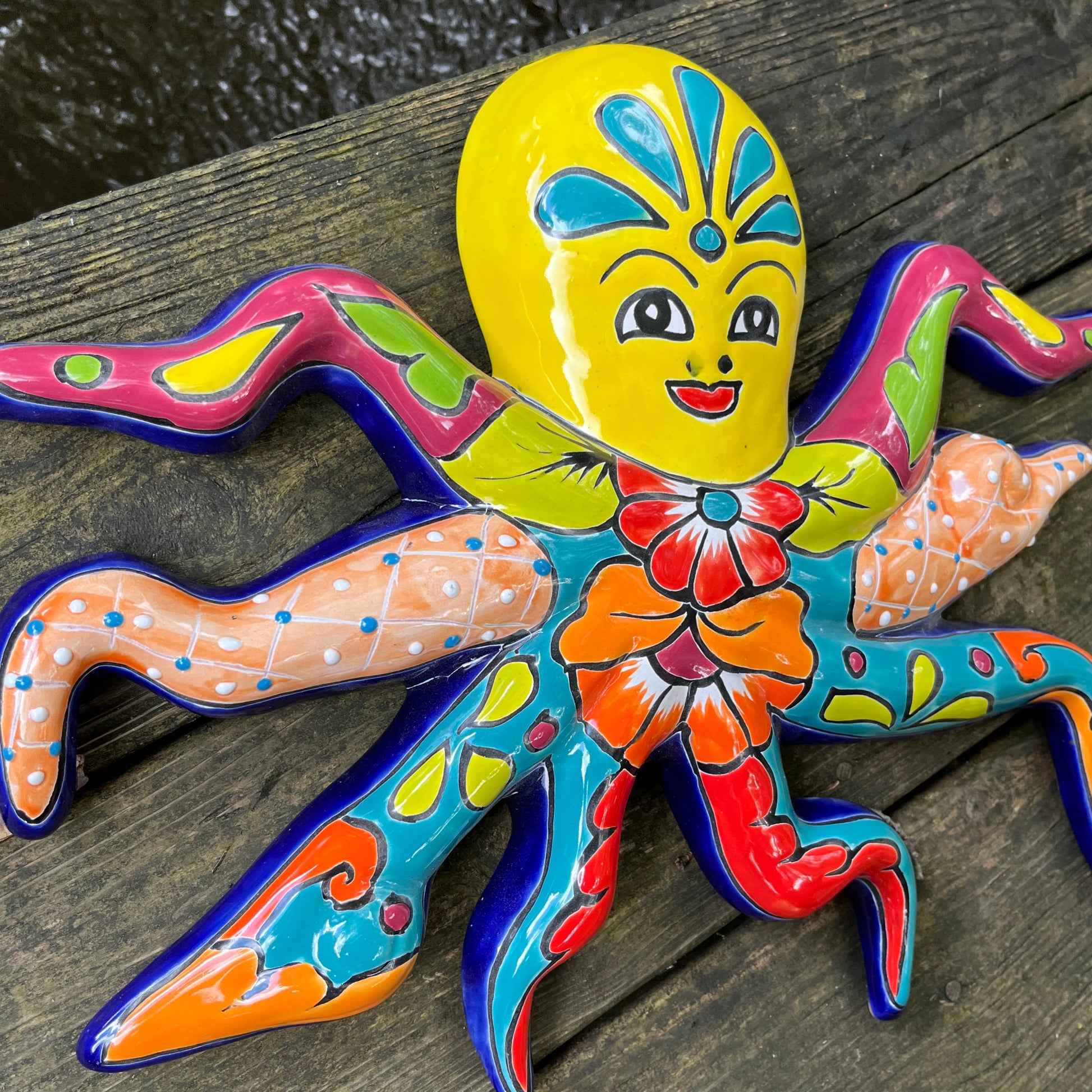 Mexican Talavera pottery octopus left side