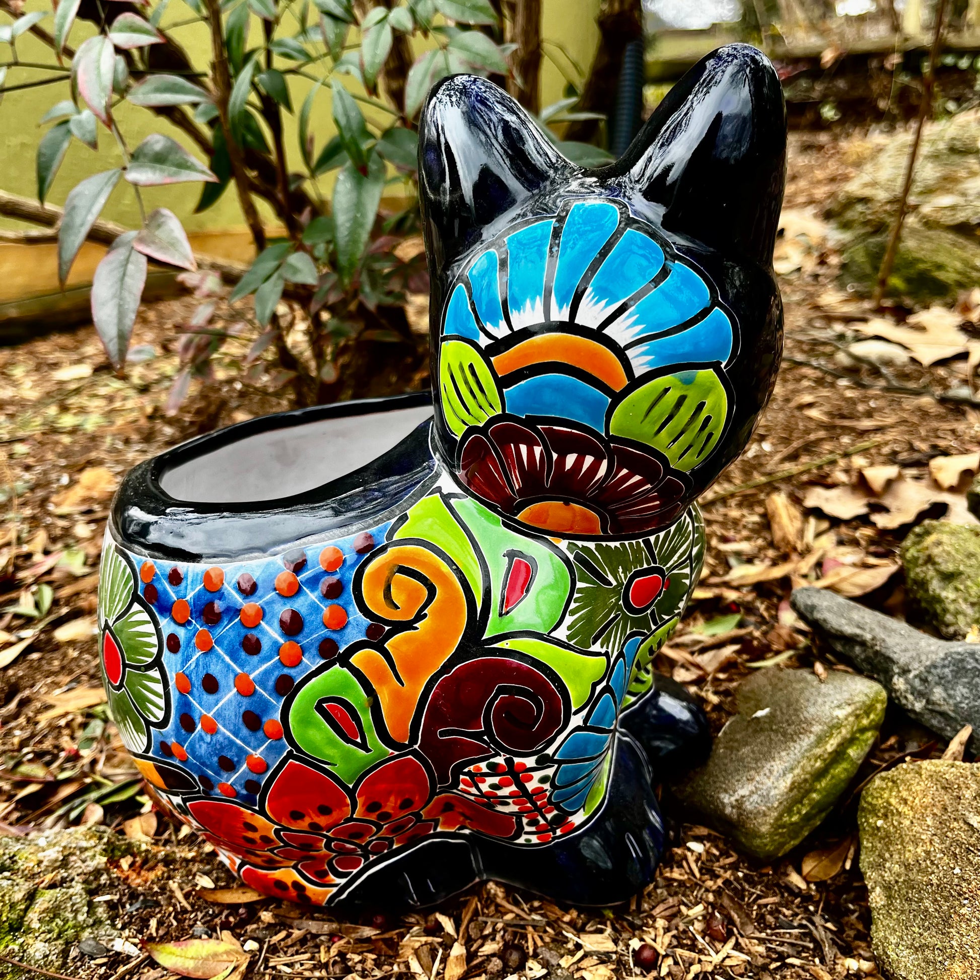 Cat kitchen planter pot back