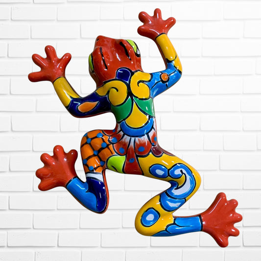 Talavera wall frog Lucy