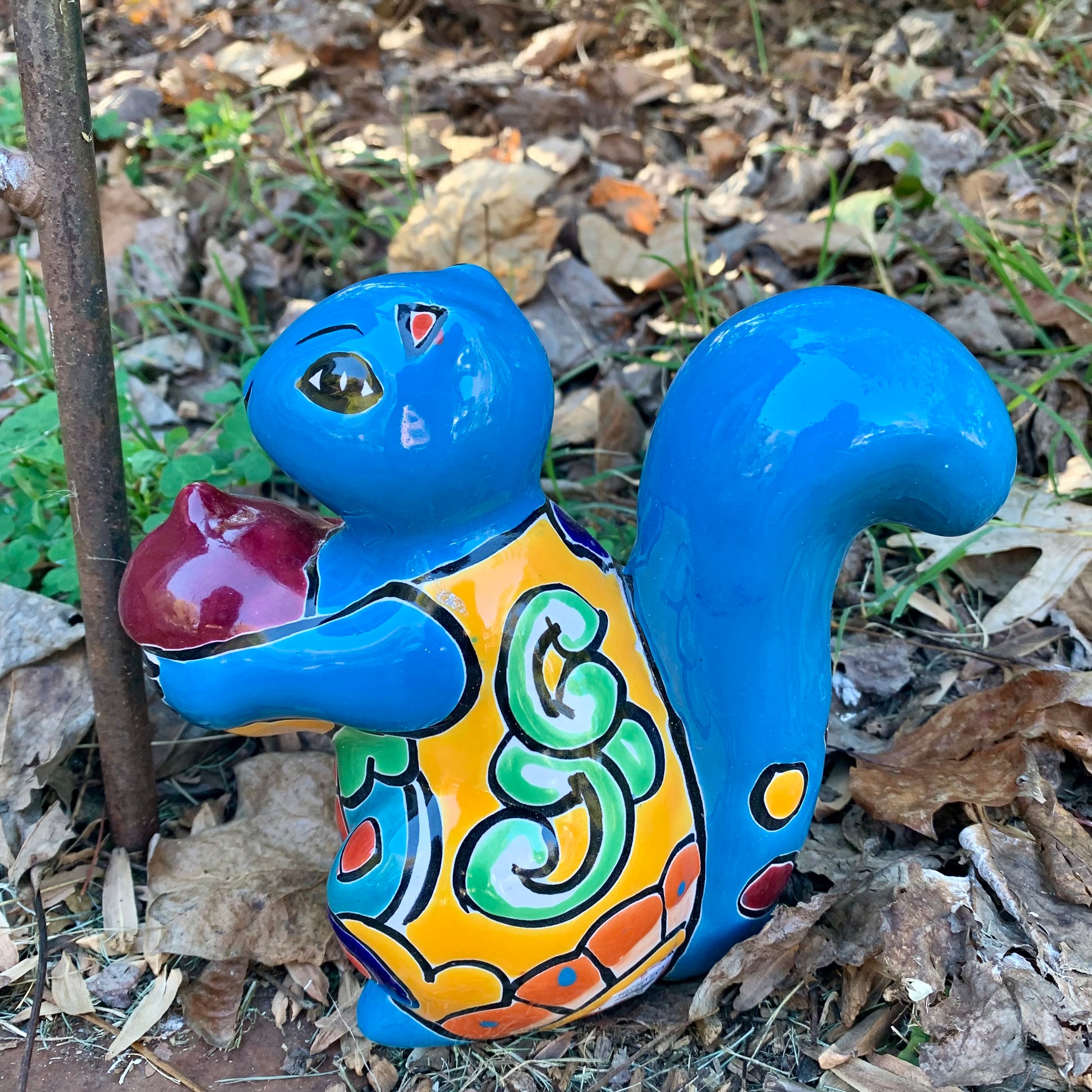 Talavera Pottery Squirrel holding nut side