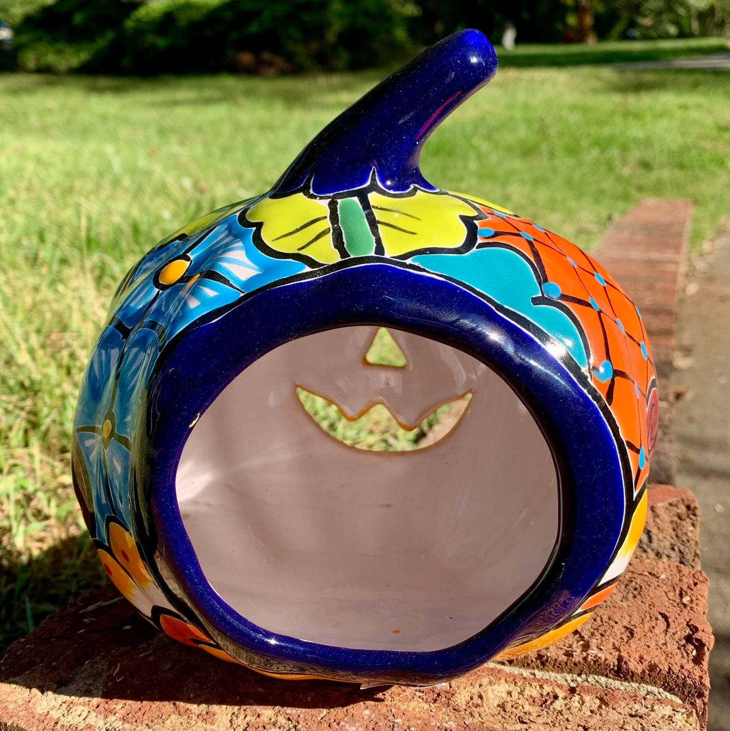 Talavera pumpkin calabaza back