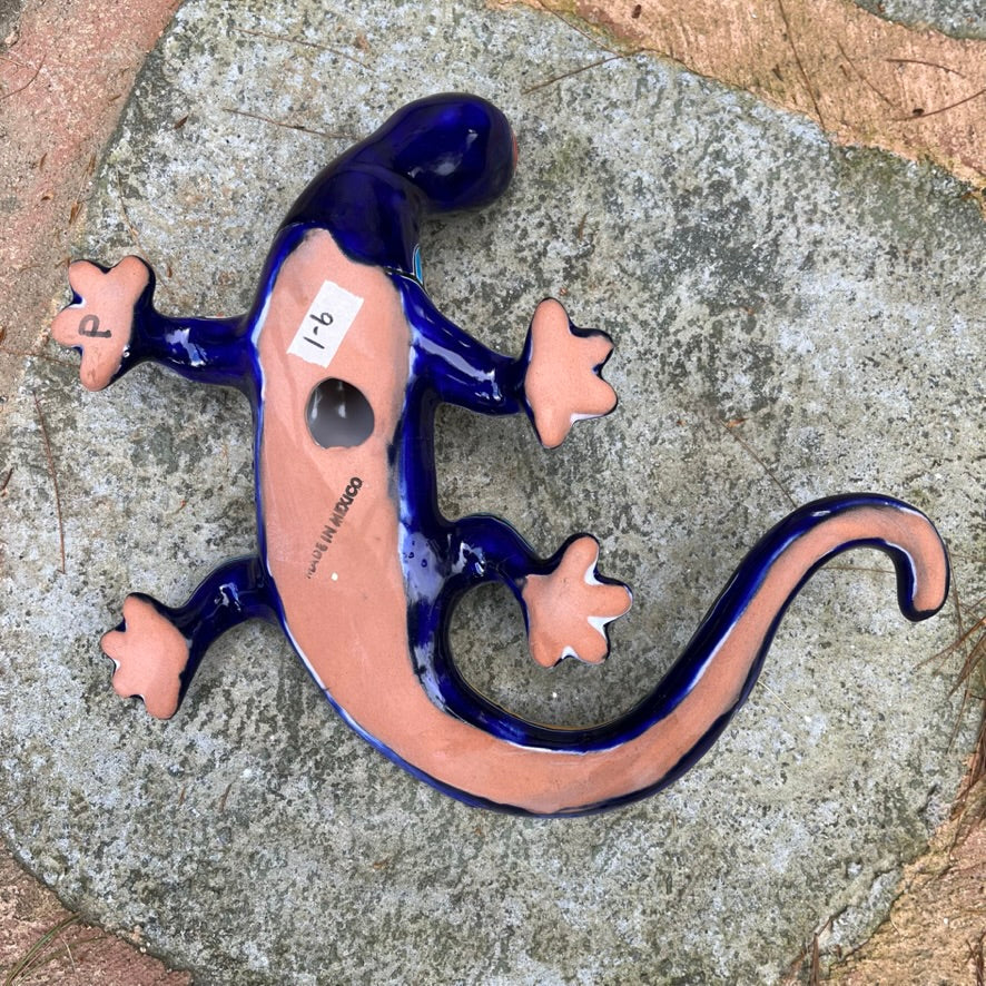 Mexican Talavera Salamander Lizard bottom