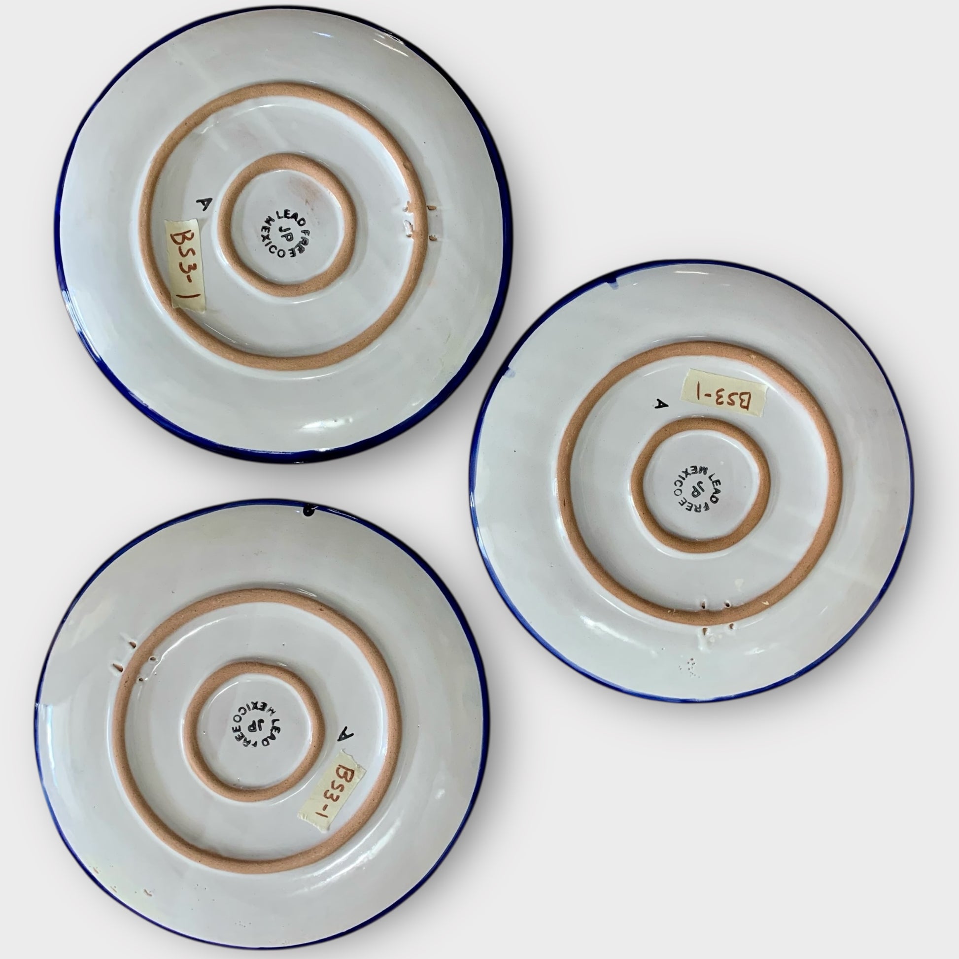 Talavera Dinner Plate Set back with lead free stamp