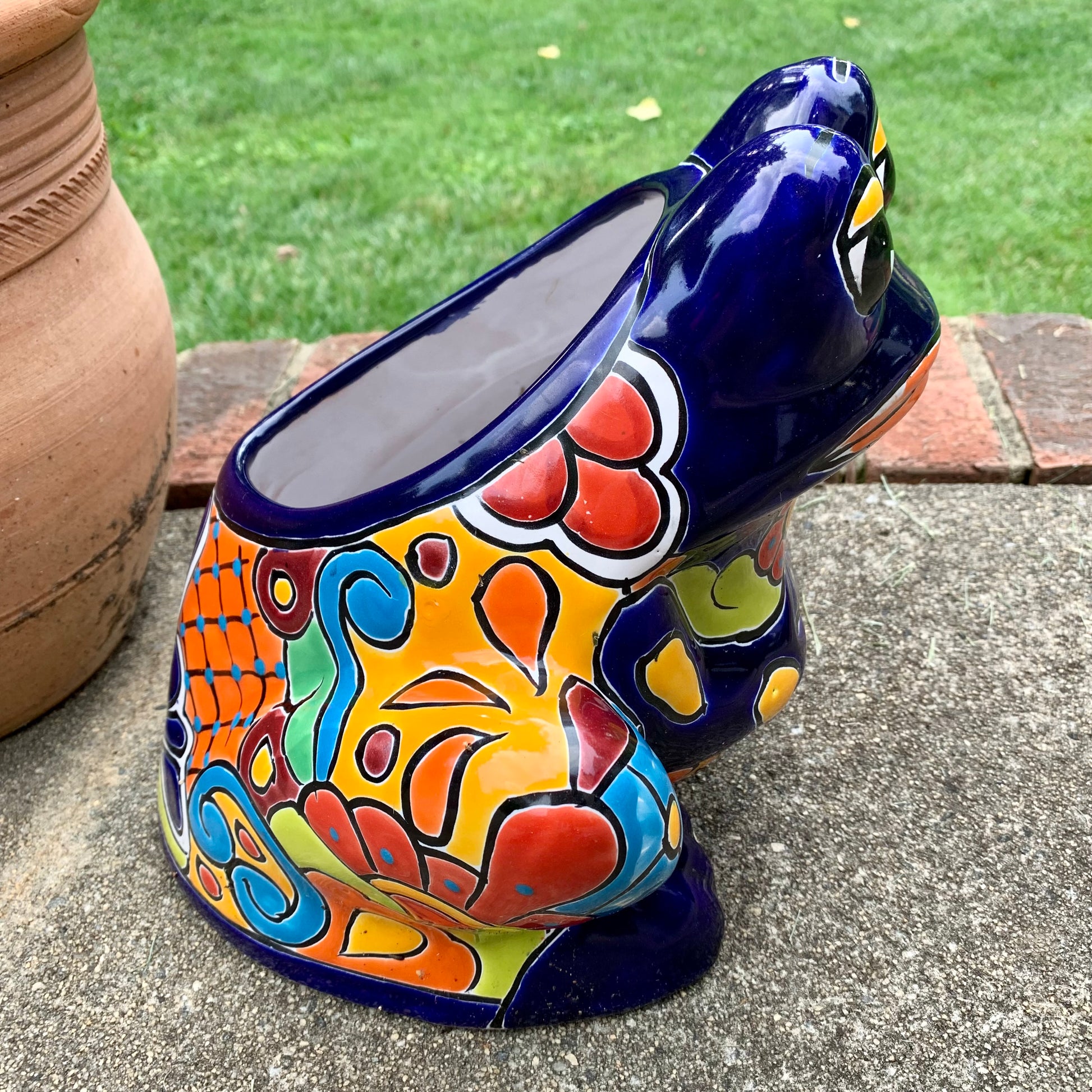 Talavera frog planting pot side