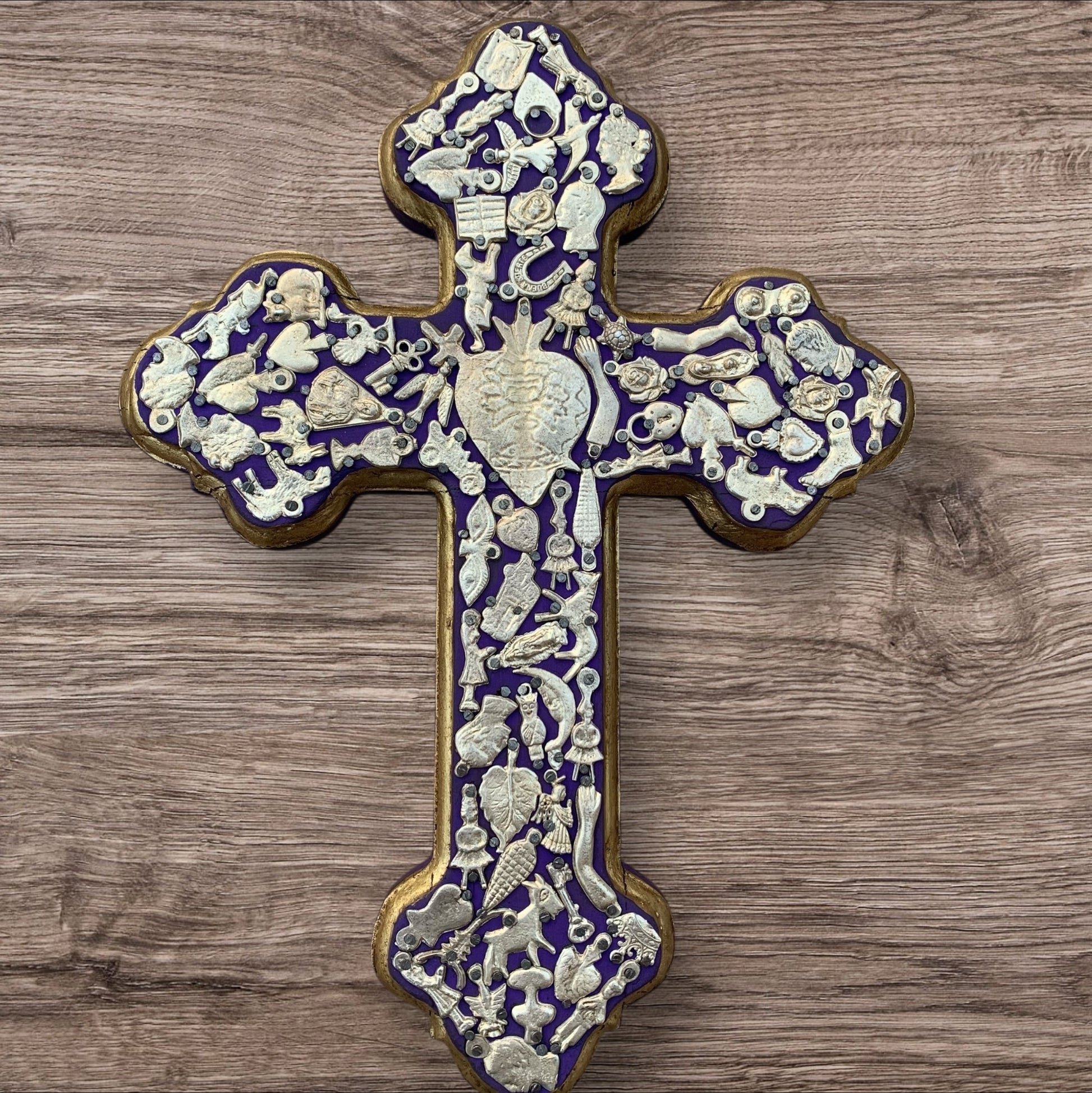 Milagros wood Cross purple. 