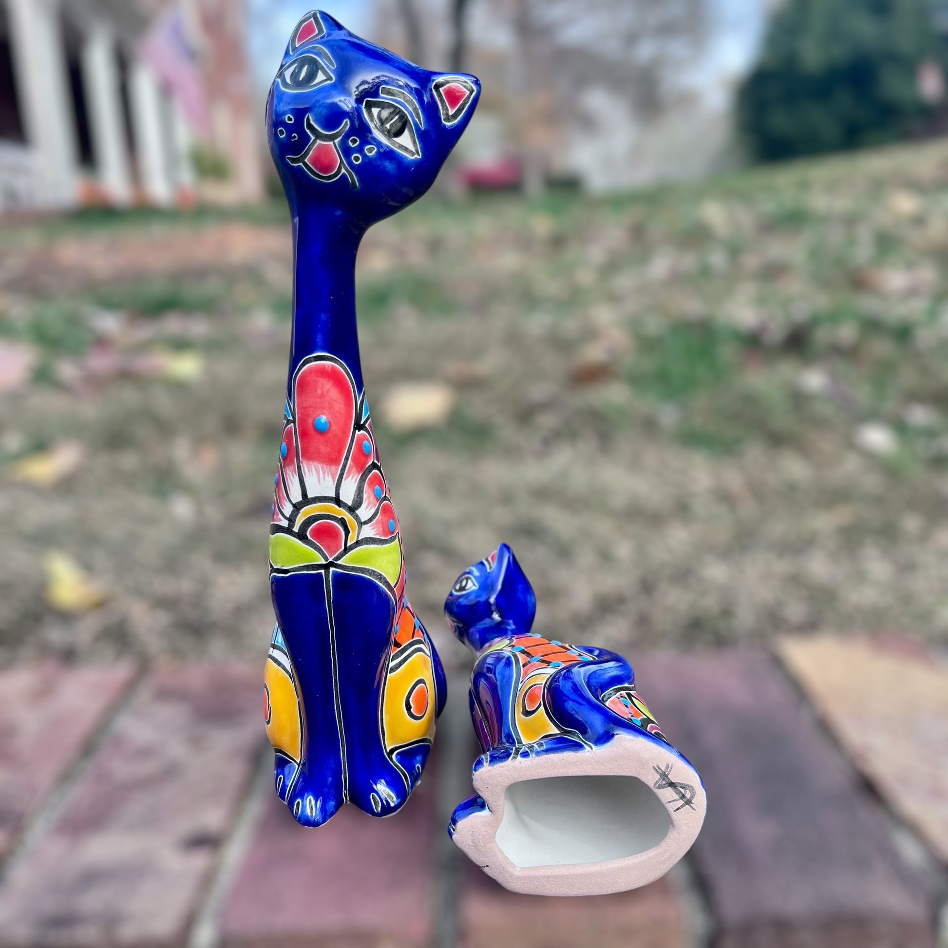 Talavera Amore Kitten Set bottom
