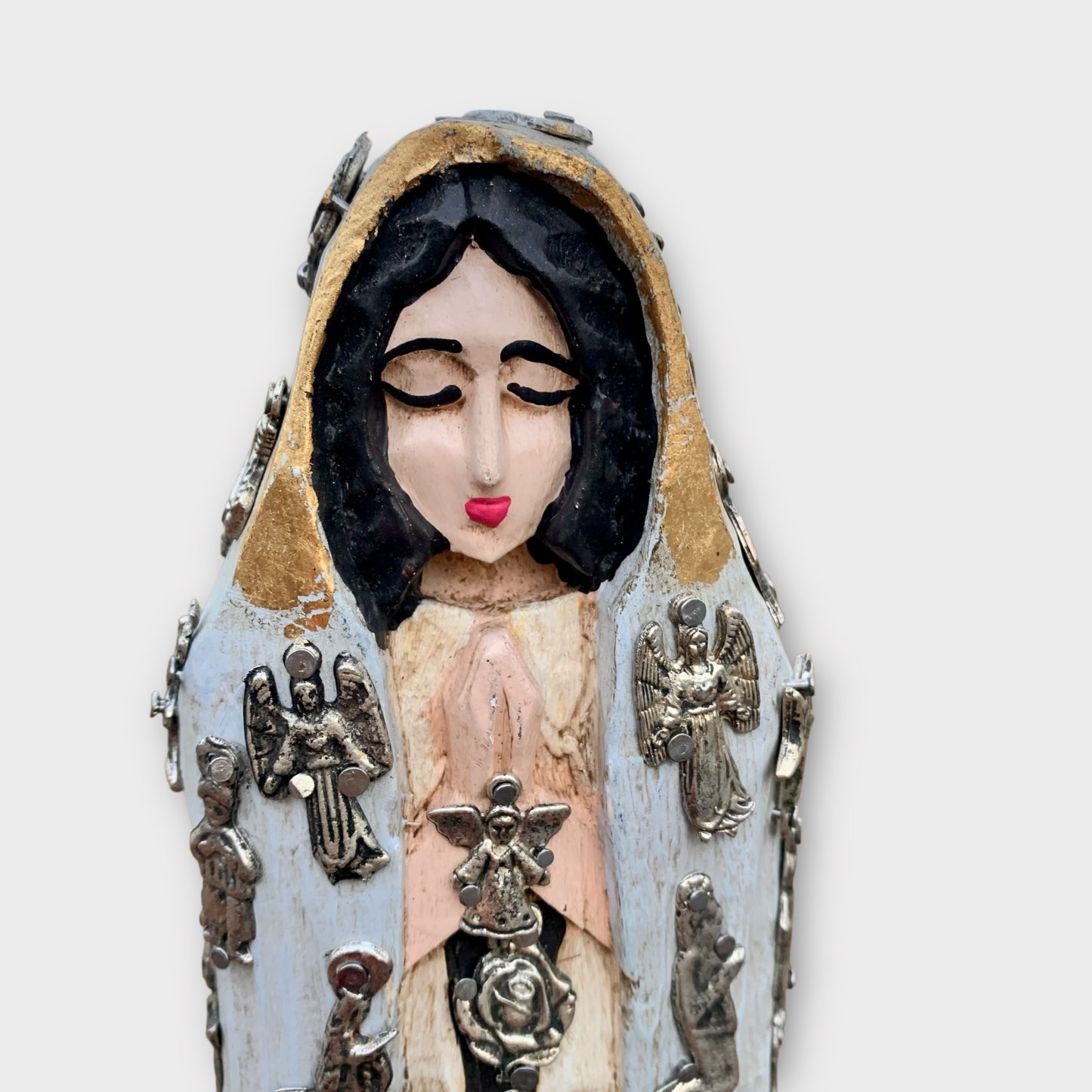 Milagros Virgin Maria Face close up