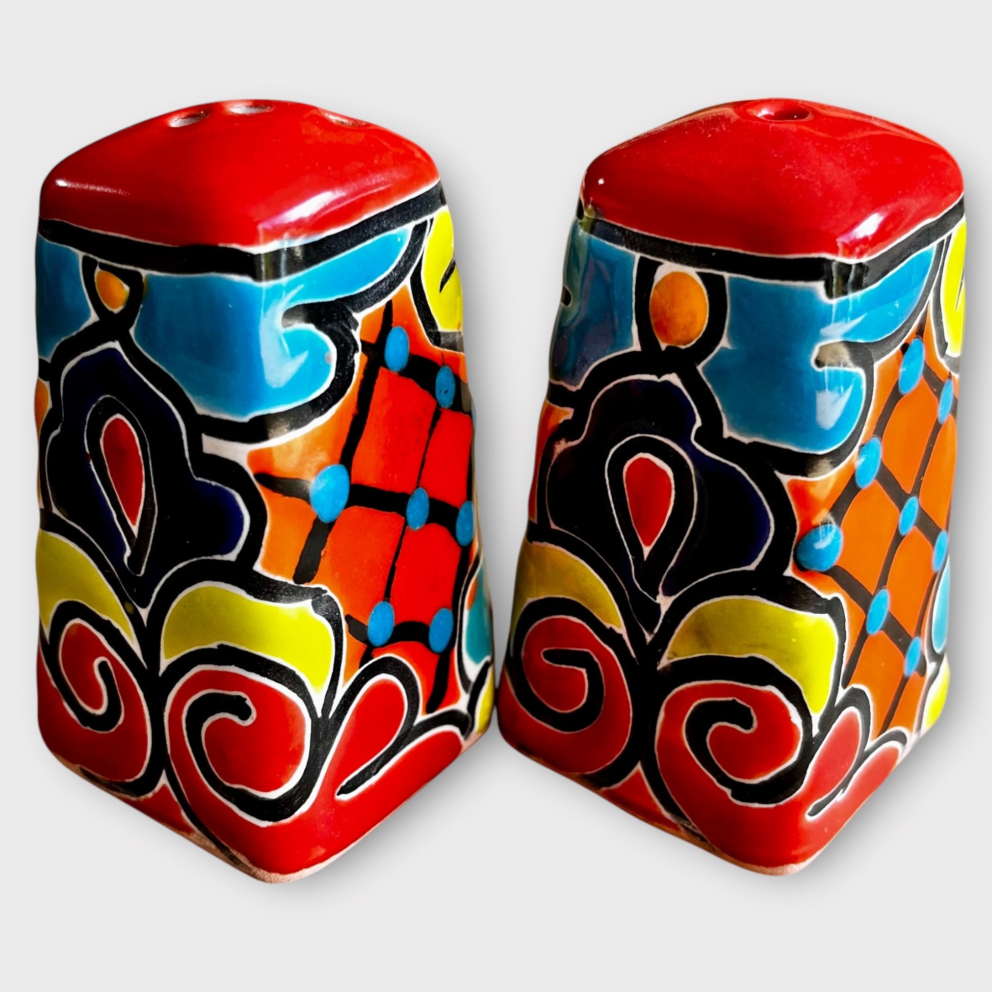 talavera salt and pepper shaker red rojo
