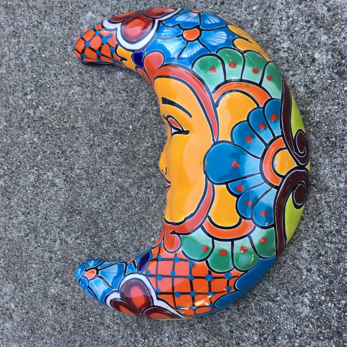 Talavera Moon grande curved side
