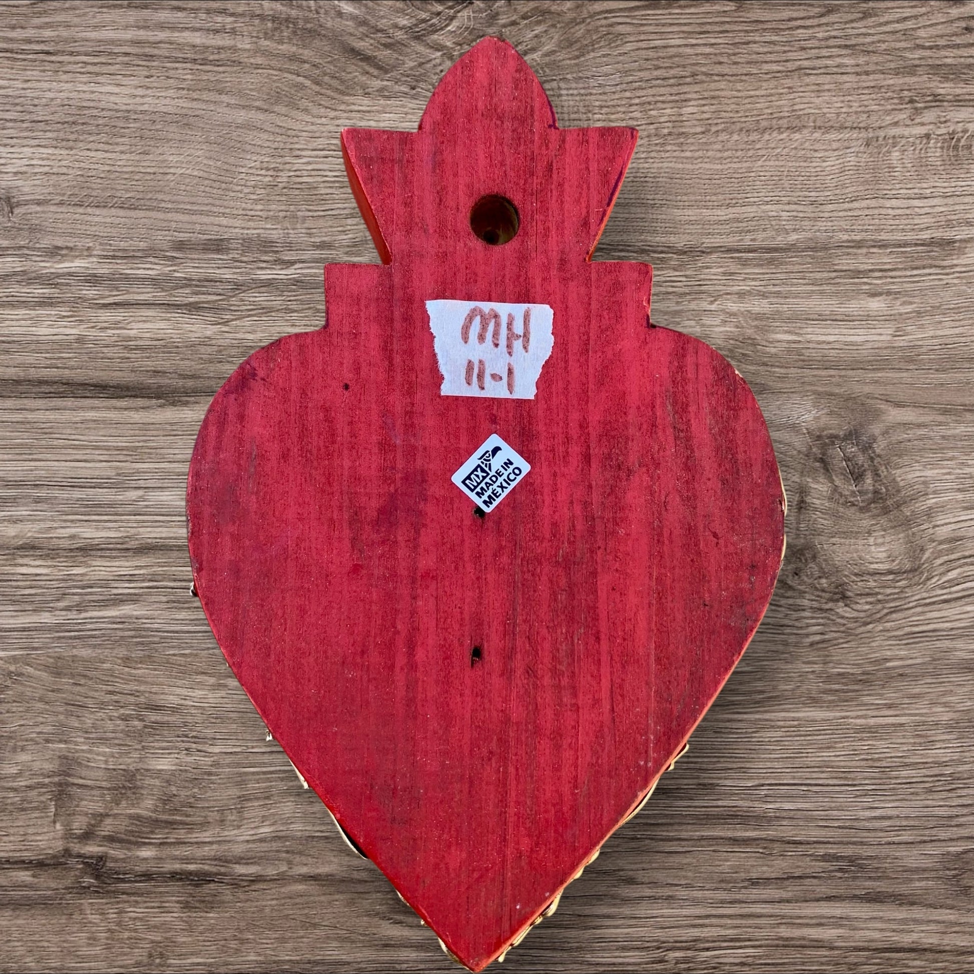 Milagros heart Mediano Back 