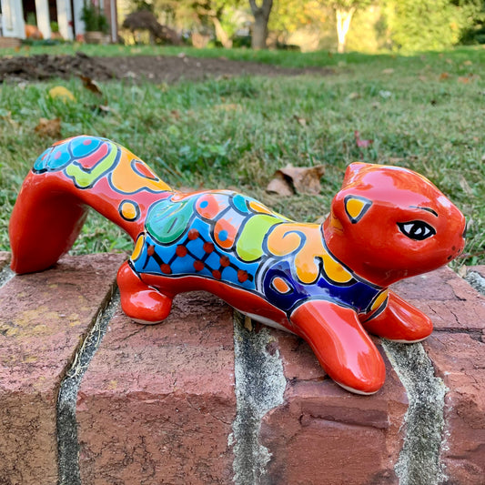 Talavera squirrel with long tail red rojo