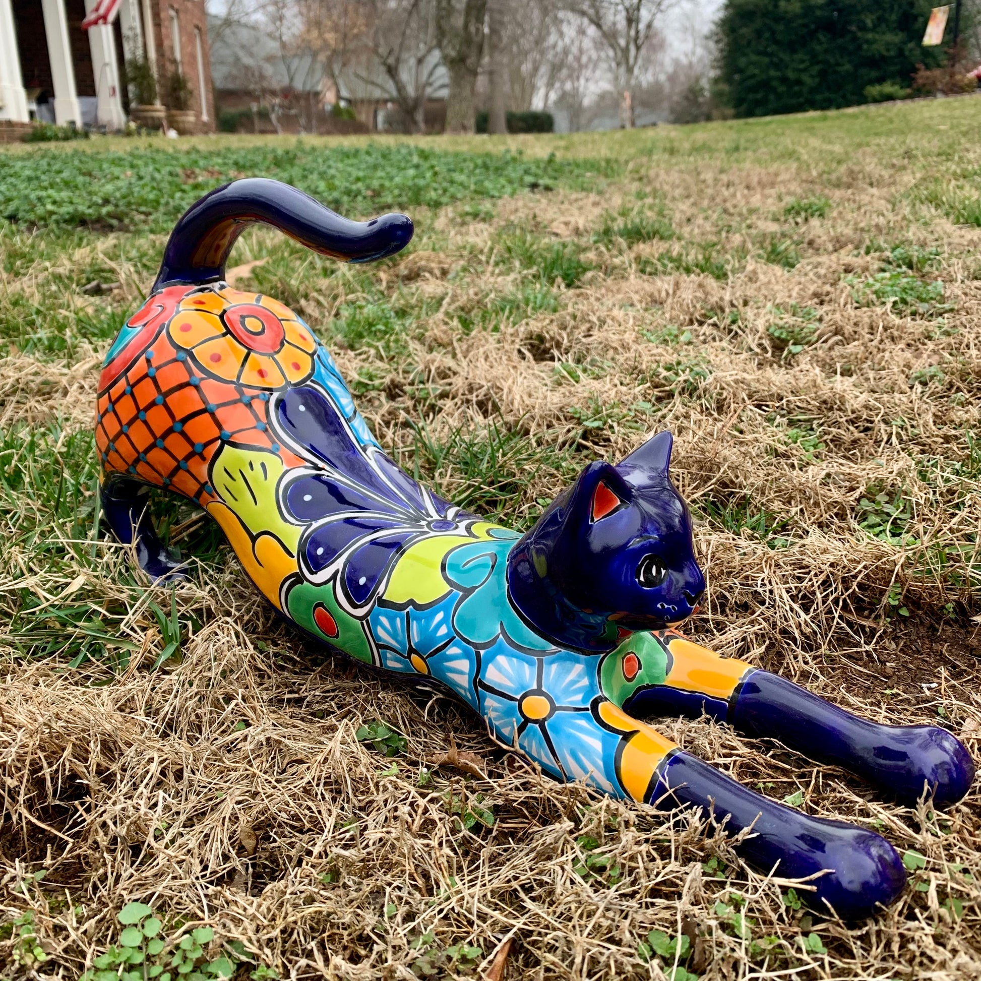 Mexican Talavera large stretching kitty cat in Azul blue
