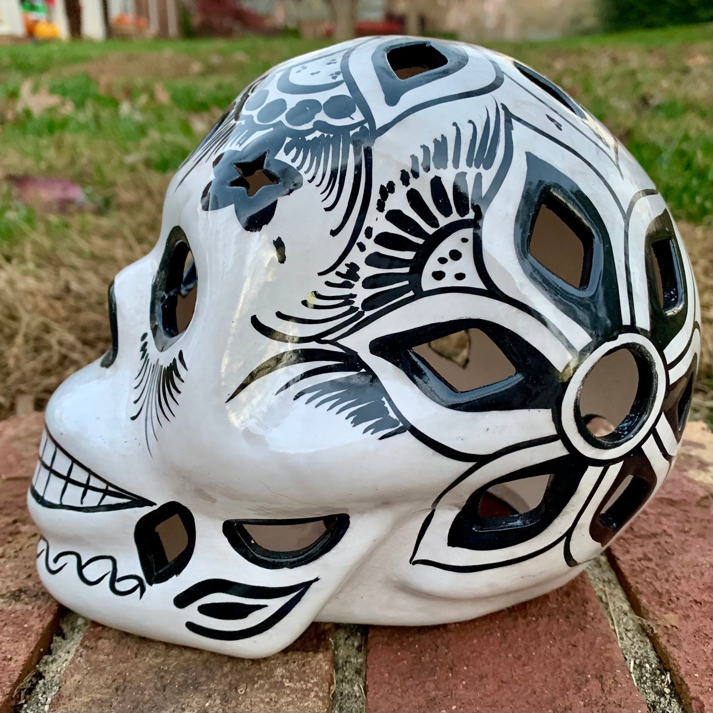 Mexican Sugar Skull side 