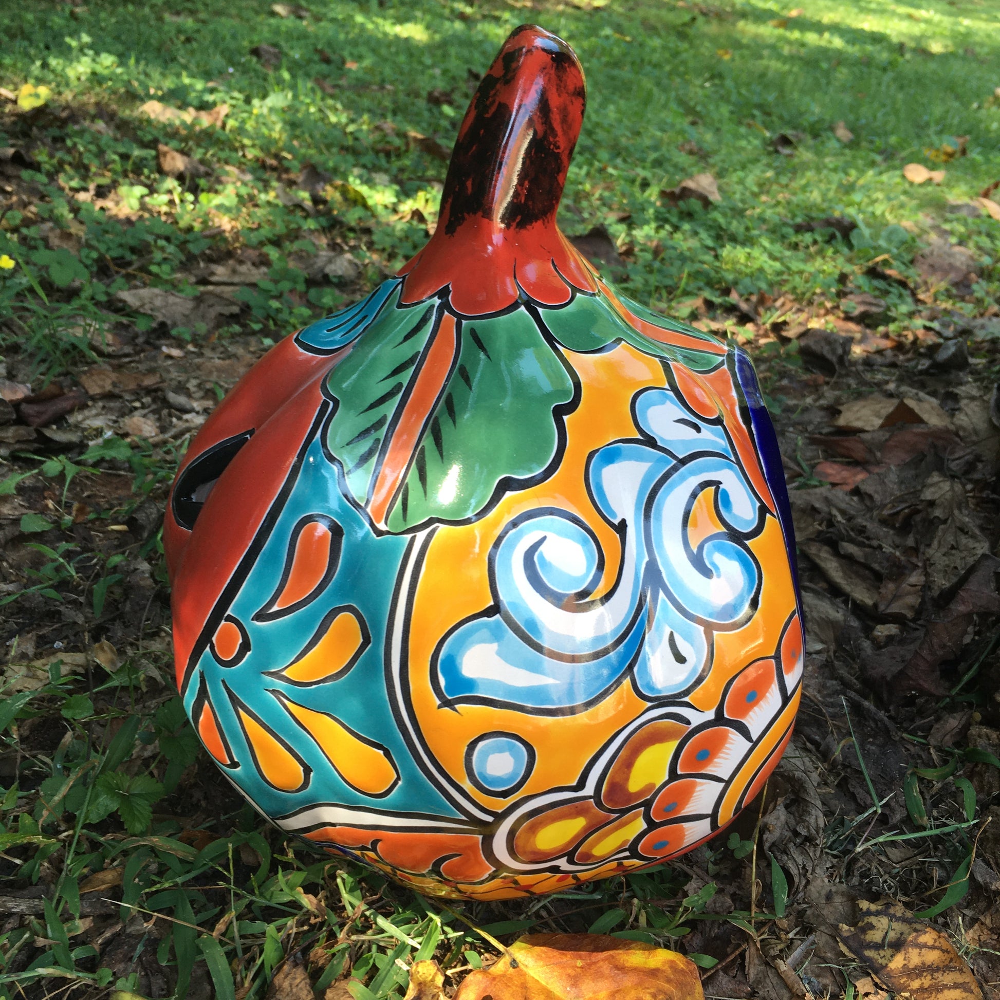 Talavera pumpkin large side