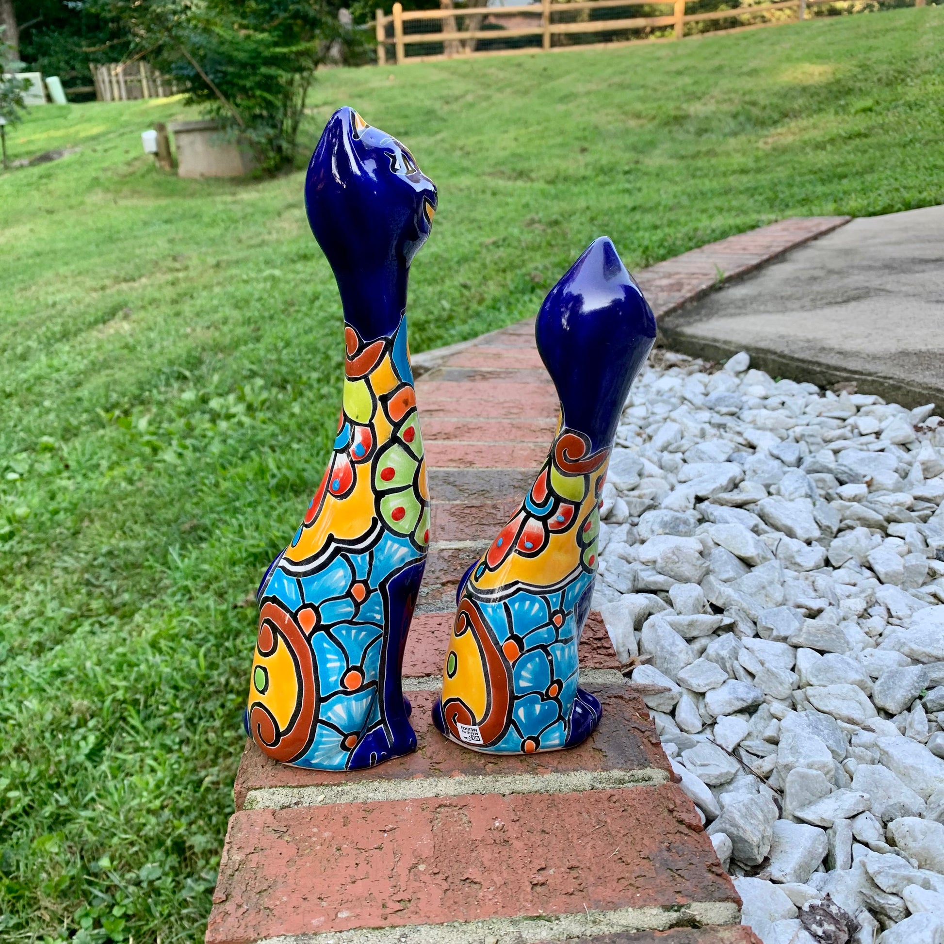Amore kitten cat set left side