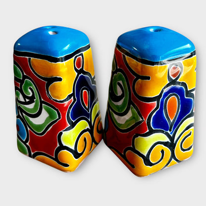 talavera salt and pepper shaker Turquoise