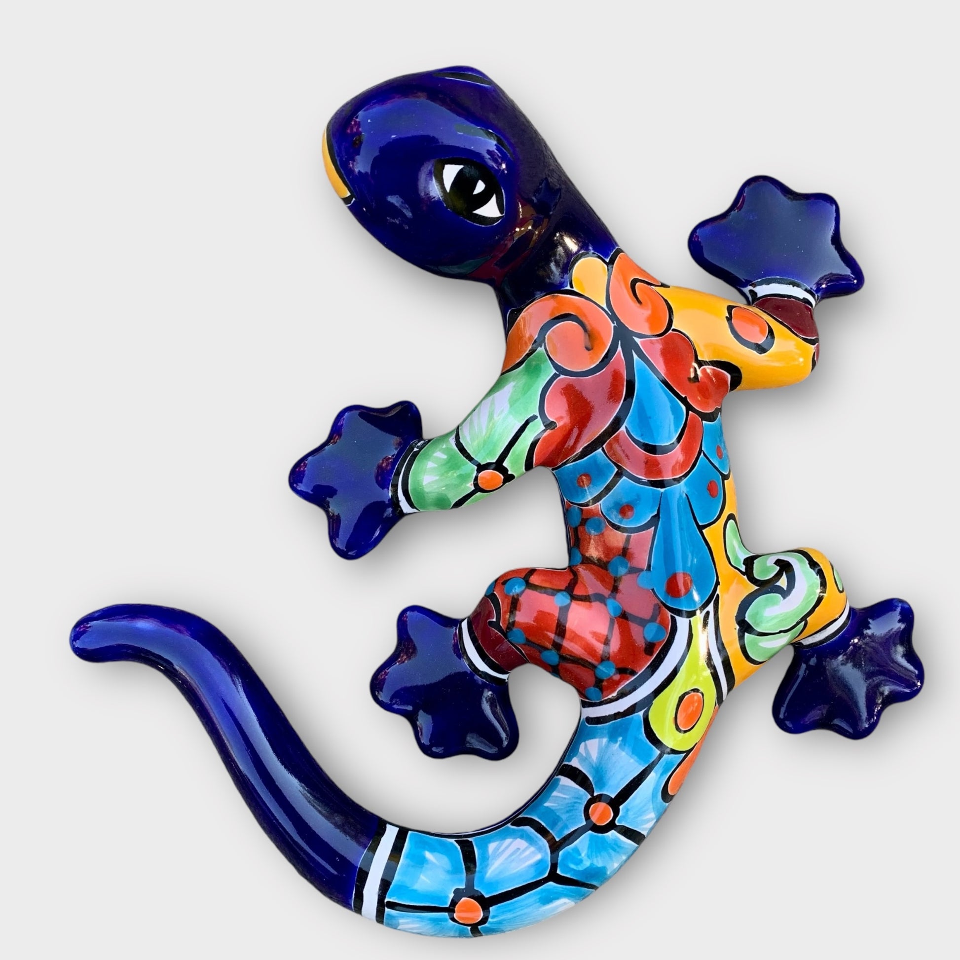 Talavera salamander lizard medium