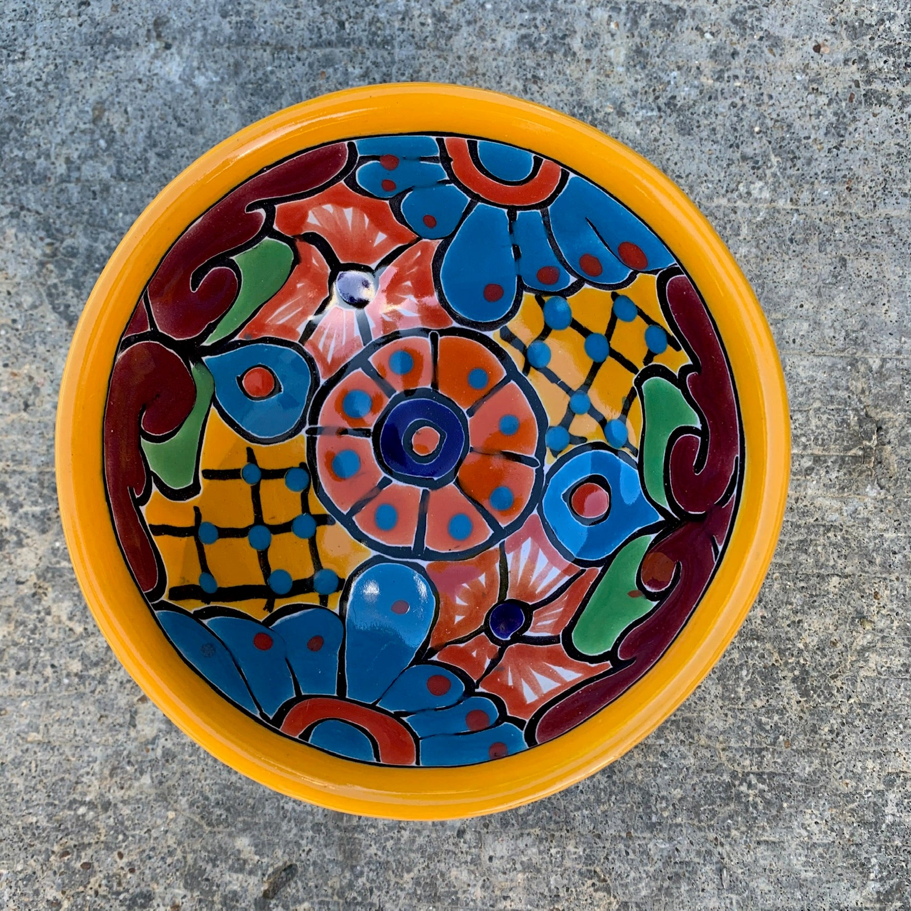 Talavera Salsa Bowl – Outside-In