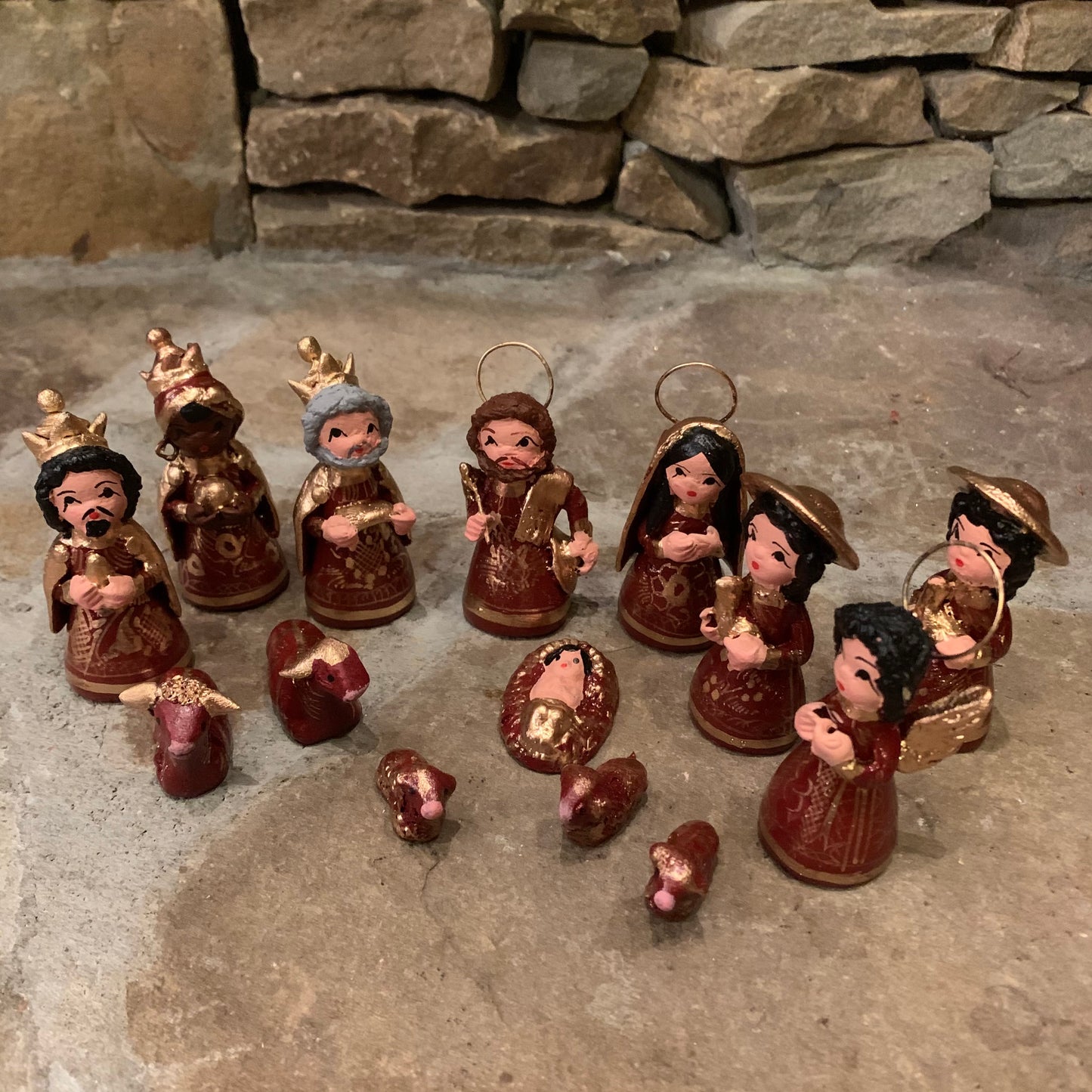 folk art nativity set mexico