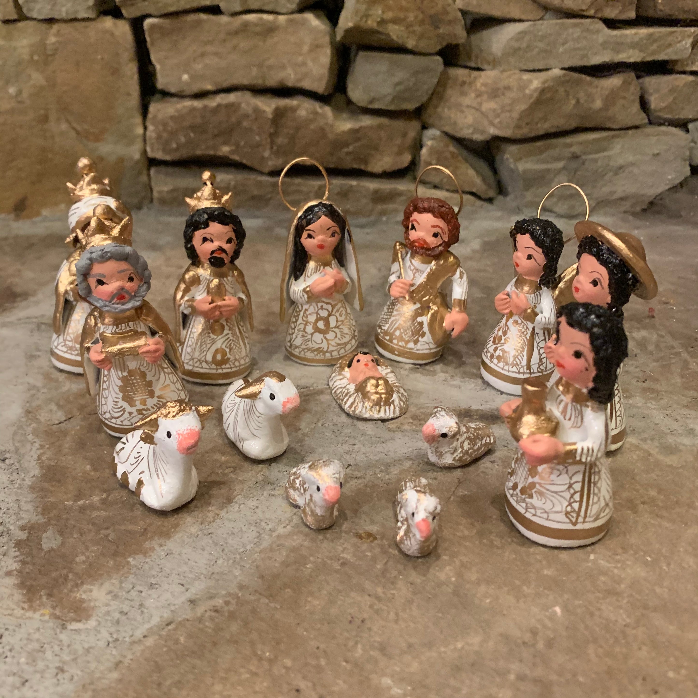 Mexican Nativity Set - Hand Crafted Clay Nativities Medium | MexDecor