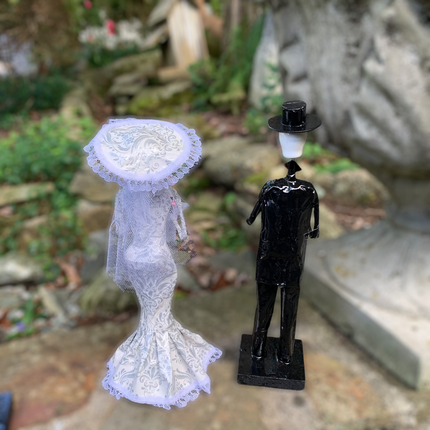 Paper Mache Catrina bride and groom Novias